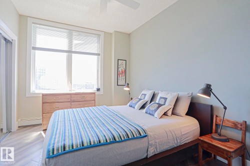 1004 10504 99 Avenue, Edmonton, AB 