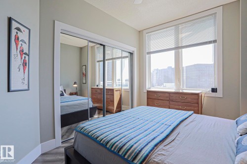 1004 10504 99 Avenue, Edmonton, AB 