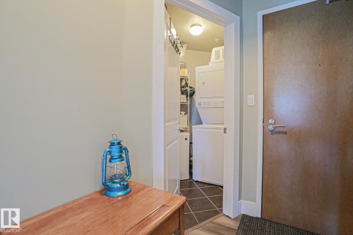 1004 10504 99 Avenue, Edmonton, AB 
