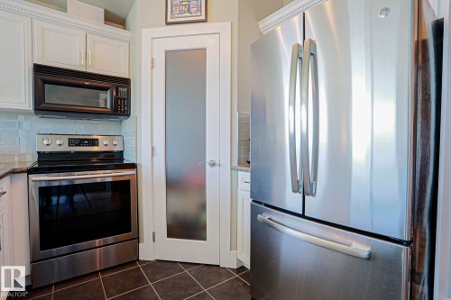 1004 10504 99 Avenue, Edmonton, AB 
