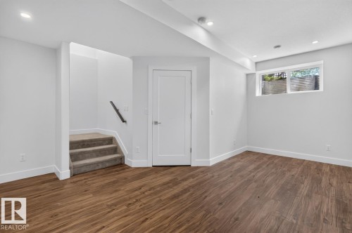 9028 90 Street, Edmonton, AB 