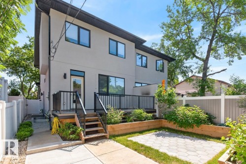 9028 90 Street, Edmonton, AB 