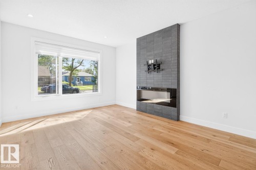 9028 90 Street, Edmonton, AB 