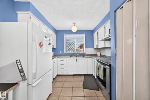 10325 164 Avenue, Edmonton, AB 