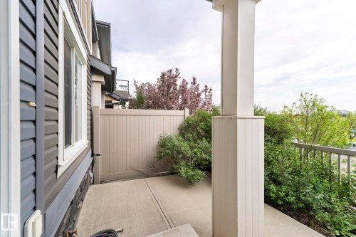 8 1030 Chappelle Boulevard, Edmonton, AB 