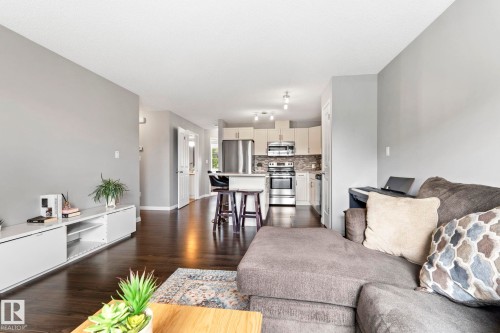 8 1030 Chappelle Boulevard, Edmonton, AB 