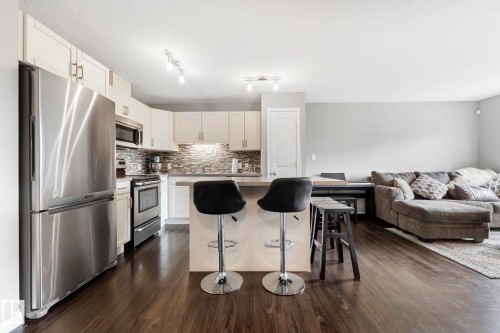 8 1030 Chappelle Boulevard, Edmonton, AB 