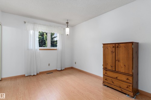 12256 144 Avenue, Edmonton, AB 