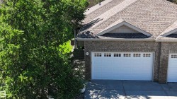 20 1407 GLASTONBURY Boulevard NW  Edmonton, AB T5T 3W3