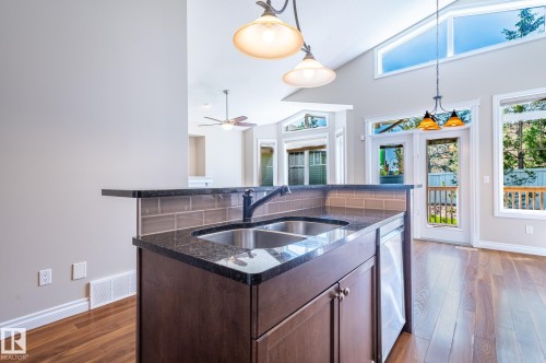20 1407 Glastonbury Boulevard Nw, Edmonton, AB 