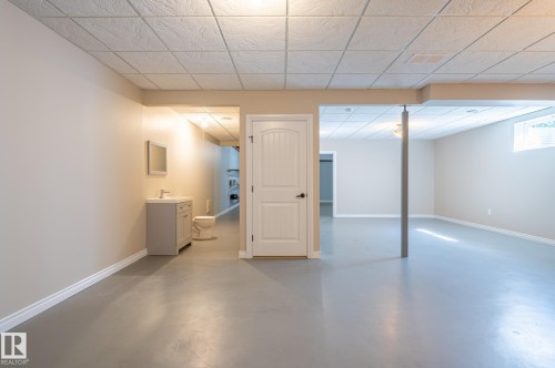 20 1407 Glastonbury Boulevard Nw, Edmonton, AB 