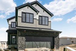2431 EGRET Loop  Edmonton, AB T6M 3G9