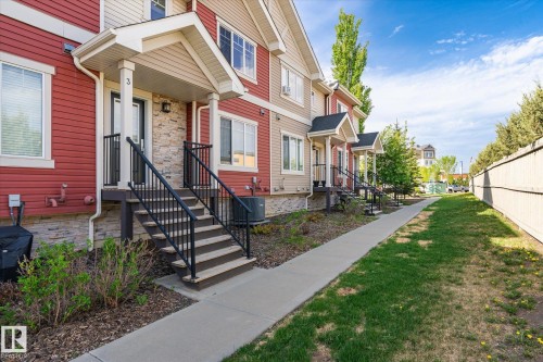 3 5134 Mullen Road, Edmonton, AB - Outdoor