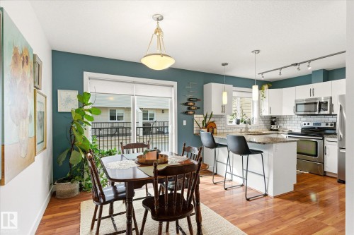 3 5134 Mullen Road, Edmonton, AB - Indoor