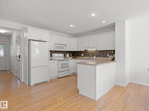 12126 16 Avenue, Edmonton, AB 