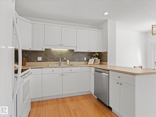 12126 16 Avenue, Edmonton, AB 