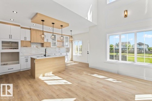 141 Elliott Wynd, Fort Saskatchewan, AB - Indoor Photo Showing Kitchen