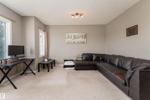 512 59 Street, Edmonton, AB 