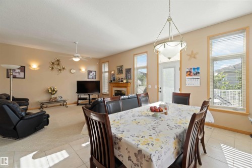 7542 165A Avenue, Edmonton, AB 