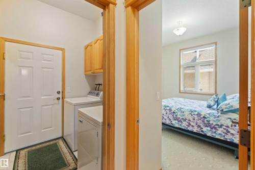 7542 165A Avenue, Edmonton, AB 
