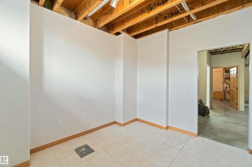 7542 165A Avenue, Edmonton, AB 