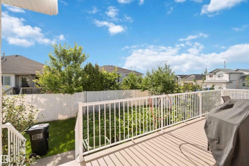 7542 165A Avenue, Edmonton, AB 