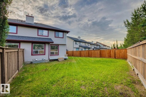 9035 Scott Crescent, Edmonton, AB 