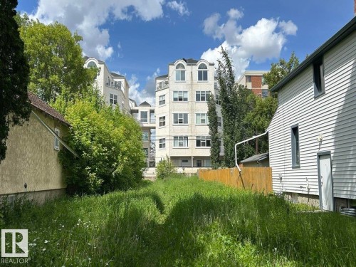 10936 81 Avenue, Edmonton, AB 