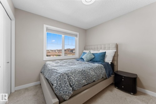 8005 Evans Crescent, Edmonton, AB 
