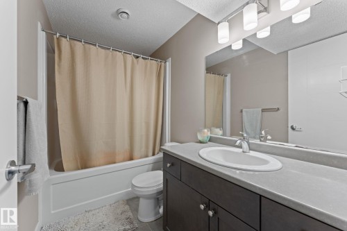 8005 Evans Crescent, Edmonton, AB 