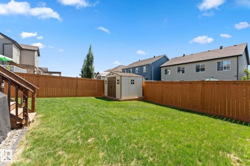 8005 Evans Crescent, Edmonton, AB 