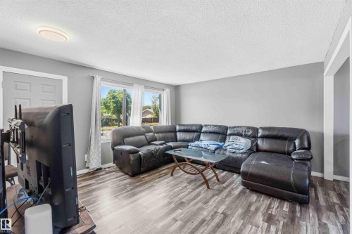 4608 48 Avenue, Redwater, AB 