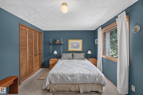 11331 75 Avenue, Edmonton, AB 