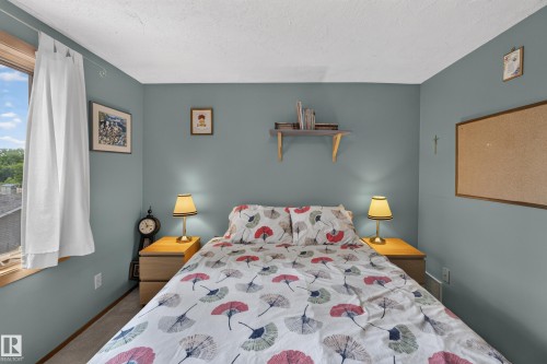 11331 75 Avenue, Edmonton, AB 