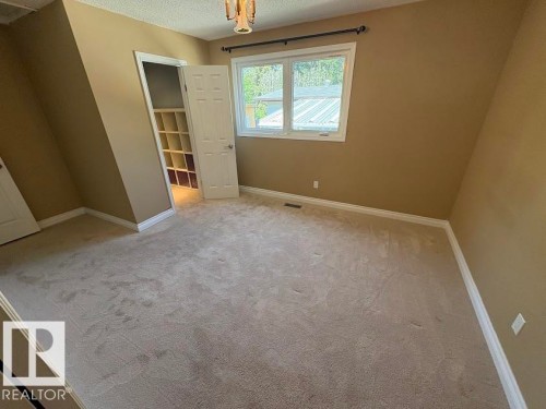 18 Flint Crescent, St. Albert, AB - Indoor Photo Showing Other Room