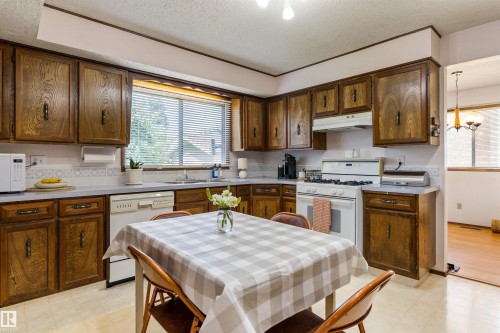 10210 173A Avenue, Edmonton, AB 