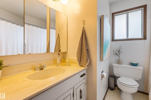 10210 173A Avenue, Edmonton, AB 
