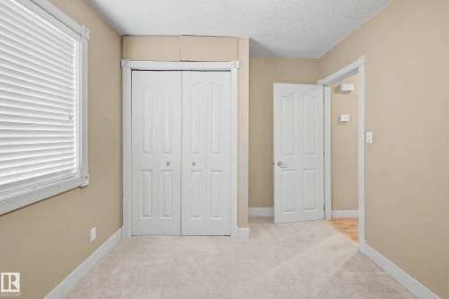 9402 153 Street Nw, Edmonton, AB 