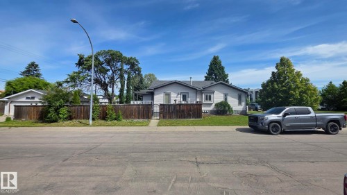9402 153 Street Nw, Edmonton, AB 