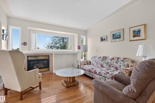 109 Falconer Crest, Edmonton, AB 