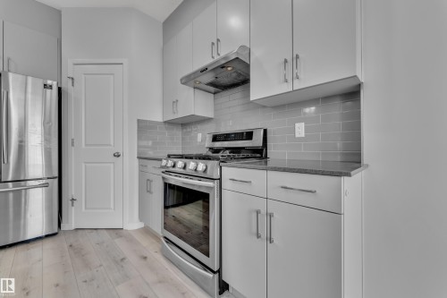 2268 Chokecherry Close, Edmonton, AB 