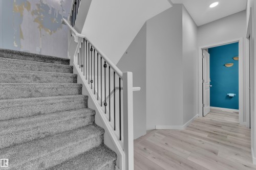2268 Chokecherry Close, Edmonton, AB 