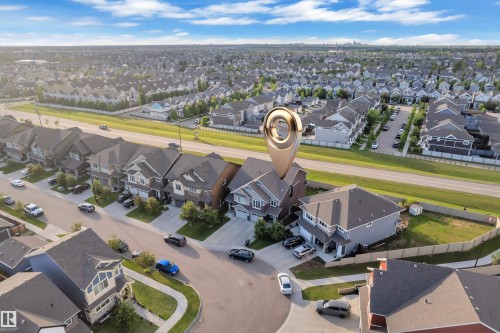 2268 Chokecherry Close, Edmonton, AB 