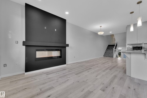 2268 Chokecherry Close, Edmonton, AB 