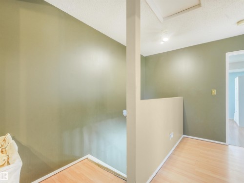10488 28A Avenue, Edmonton, AB 