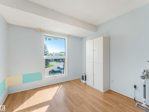 10488 28A Avenue, Edmonton, AB 