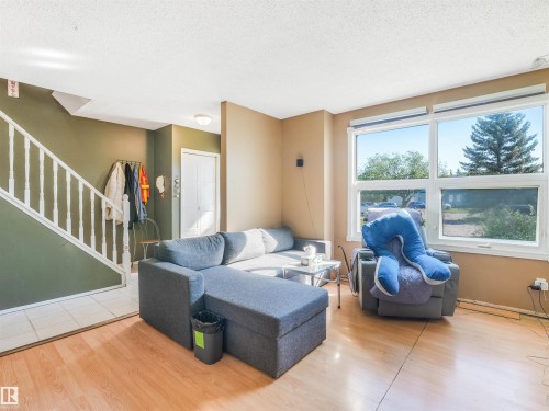 10488 28A Avenue, Edmonton, AB 