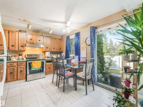 10488 28A Avenue, Edmonton, AB 