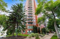 1602 10010 119 Street  Edmonton, AB T5K 1Y8