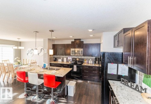 5883 Anthony Crescent Sw, Edmonton, AB 
